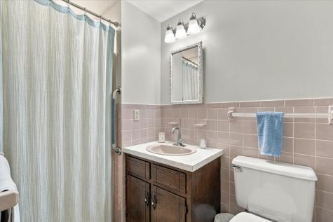 402 Prince Hinckley Road Centerville MA 02632