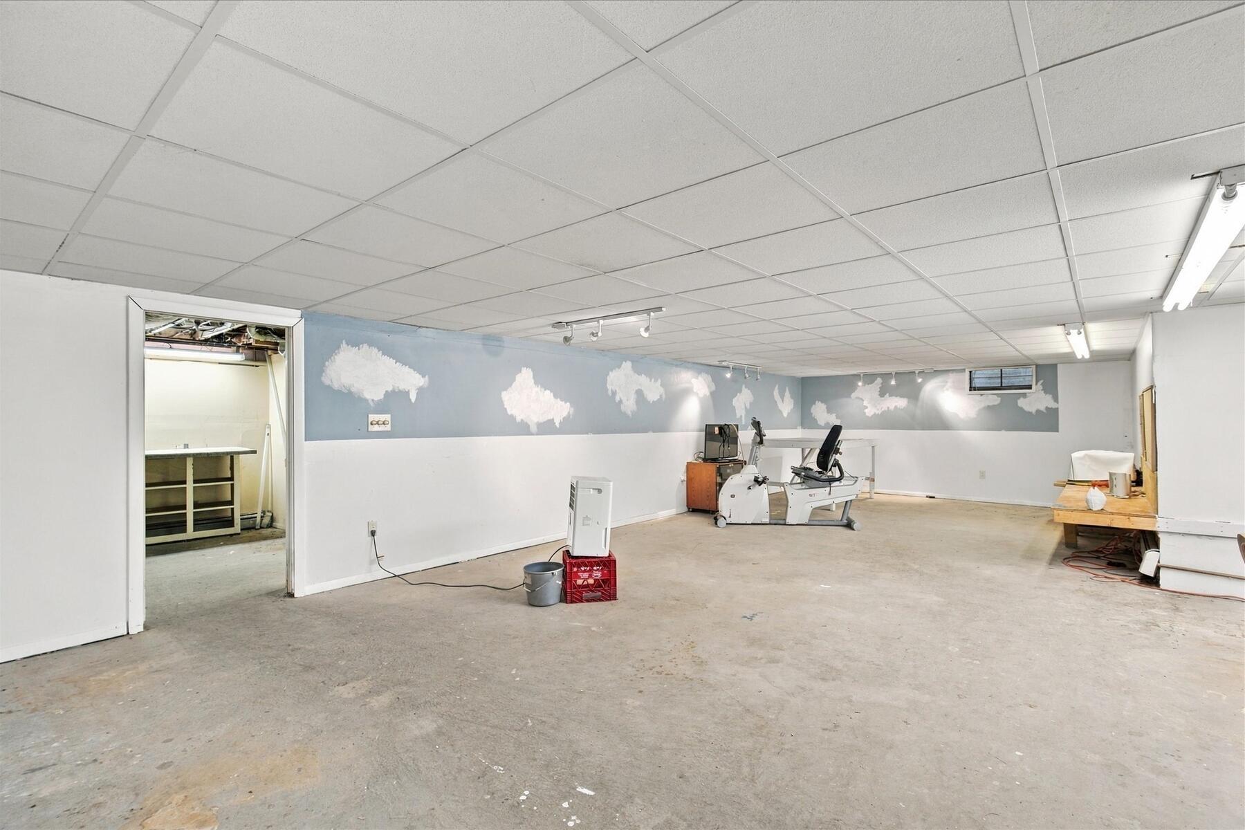 402 Prince Hinckley Road Centerville MA 02632