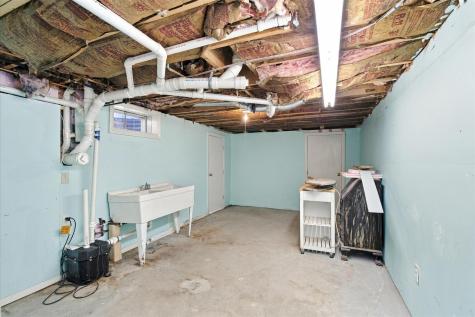 402 Prince Hinckley Road Centerville MA 02632