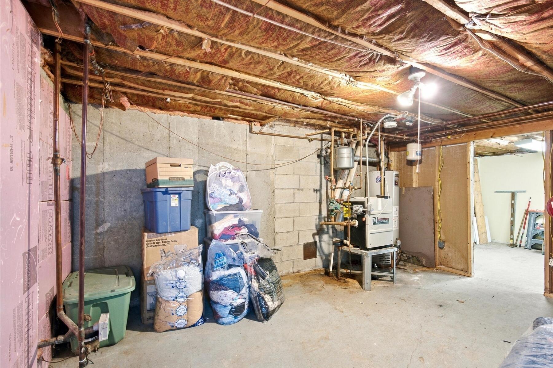 402 Prince Hinckley Road Centerville MA 02632