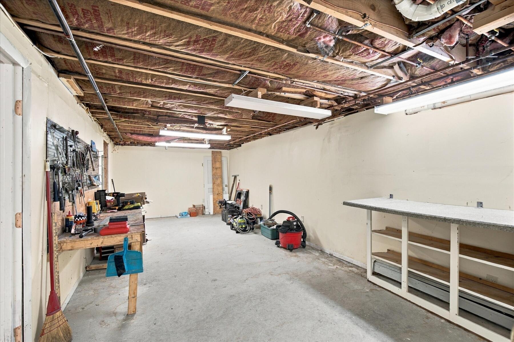 402 Prince Hinckley Road Centerville MA 02632
