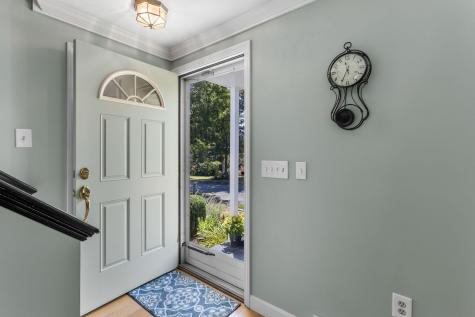 36 Waltham Circle MA 02673