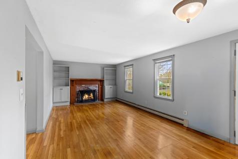 10 Quaker Meetinghouse Road Sandwich MA 02537