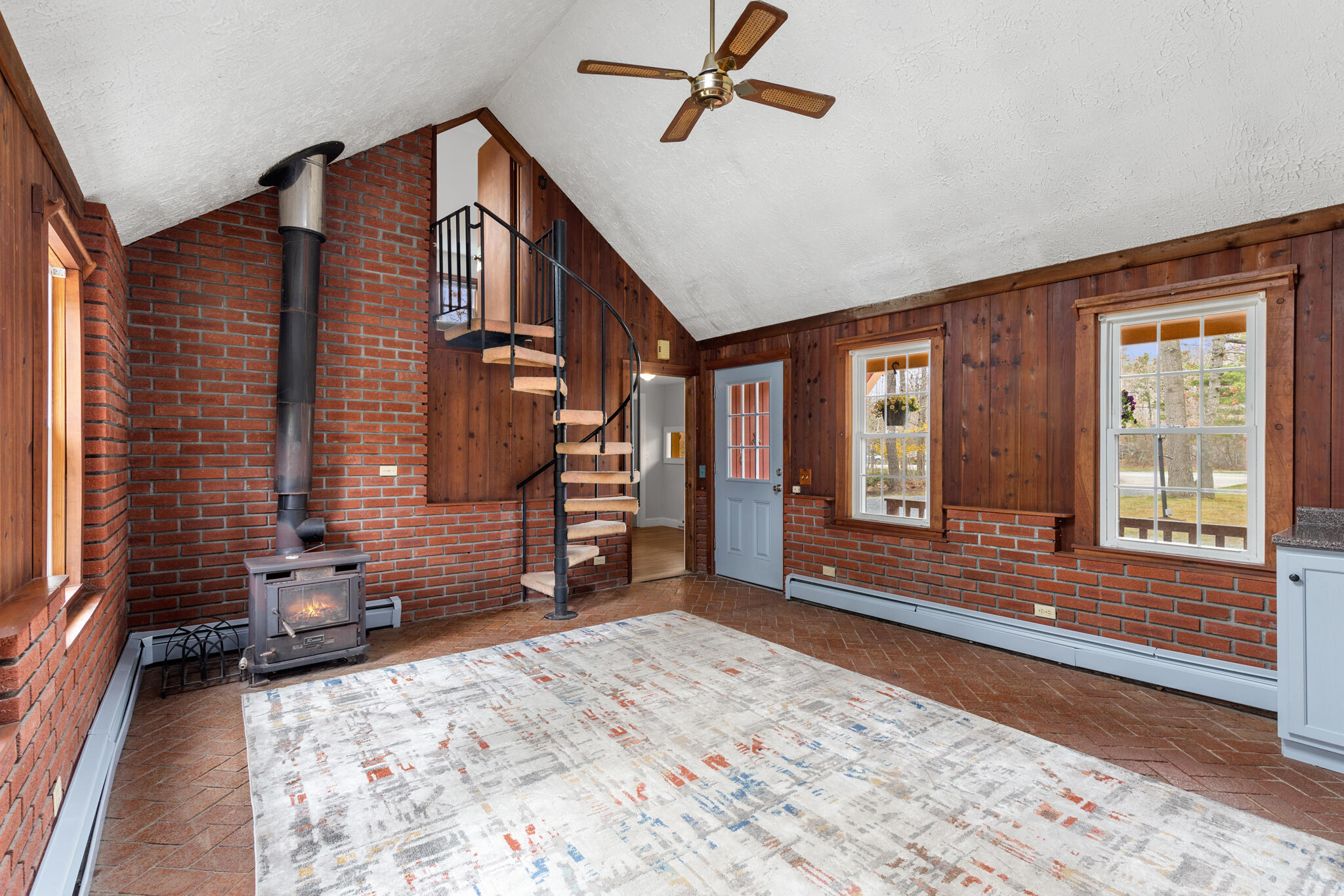 10 Quaker Meetinghouse Road Sandwich MA 02537