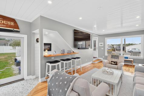 253 Scranton Avenue Falmouth MA 02540