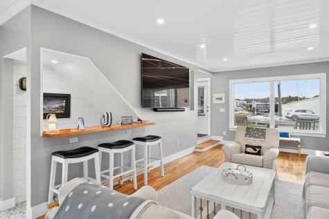 253 Scranton Avenue Falmouth MA 02540