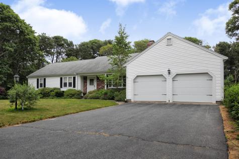 12 Dundee Drive Yarmouth MA 02675
