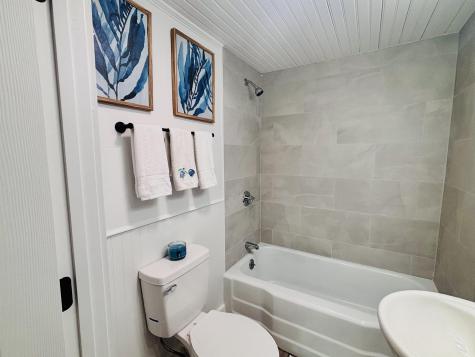 379 Main Street Mashpee MA 02649