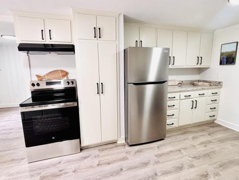 379 Main Street Mashpee MA 02649