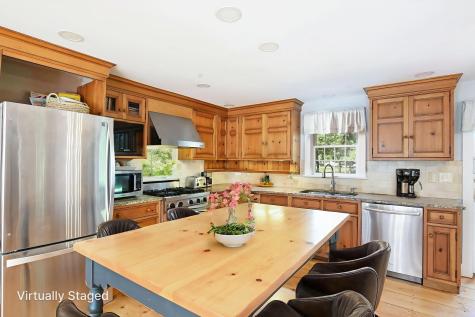 10 Hunter's Trail Sandwich MA 02563