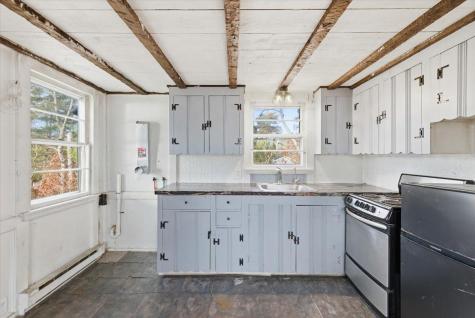 53 Carters Bridge Road Plymouth MA 02360