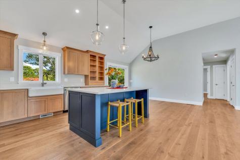 25 Percival Road Falmouth MA 02536