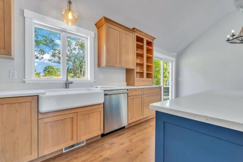 25 Percival Road Falmouth MA 02536