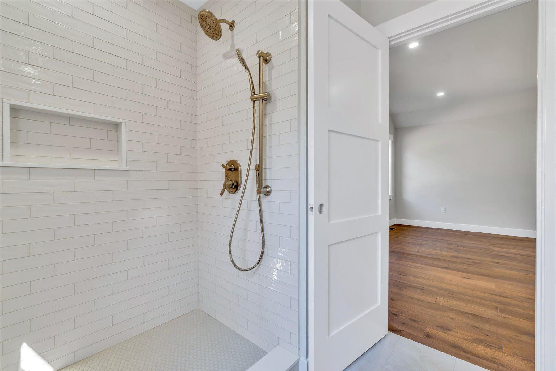 25 Percival Road Falmouth MA 02536