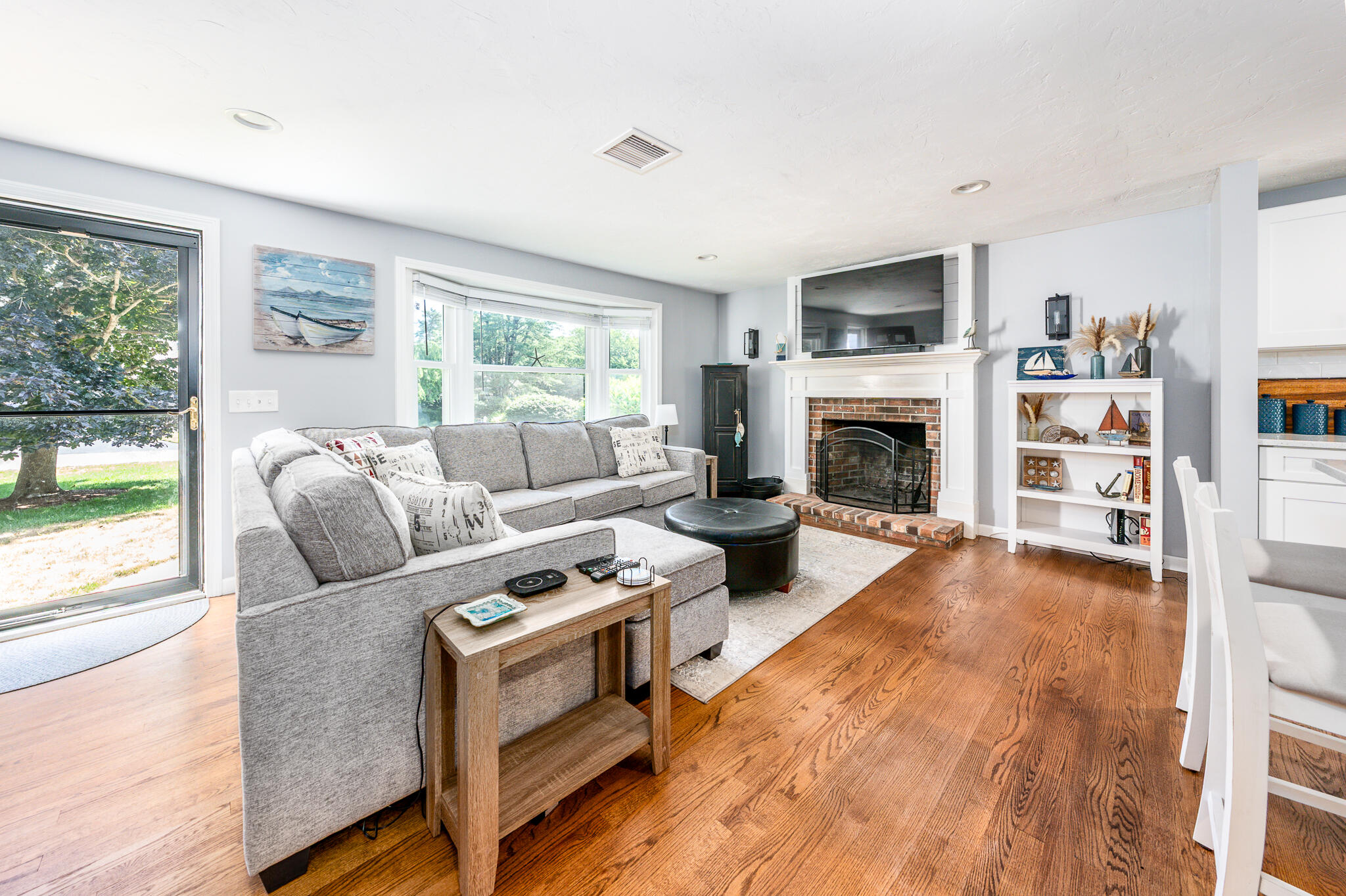 25 Clinton Drive MA 02675
