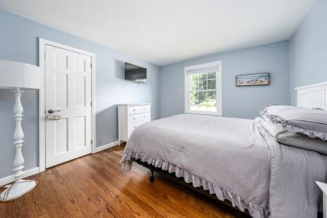 25 Clinton Drive MA 02675