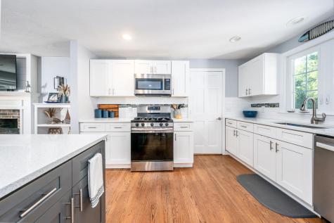 25 Clinton Drive MA 02675