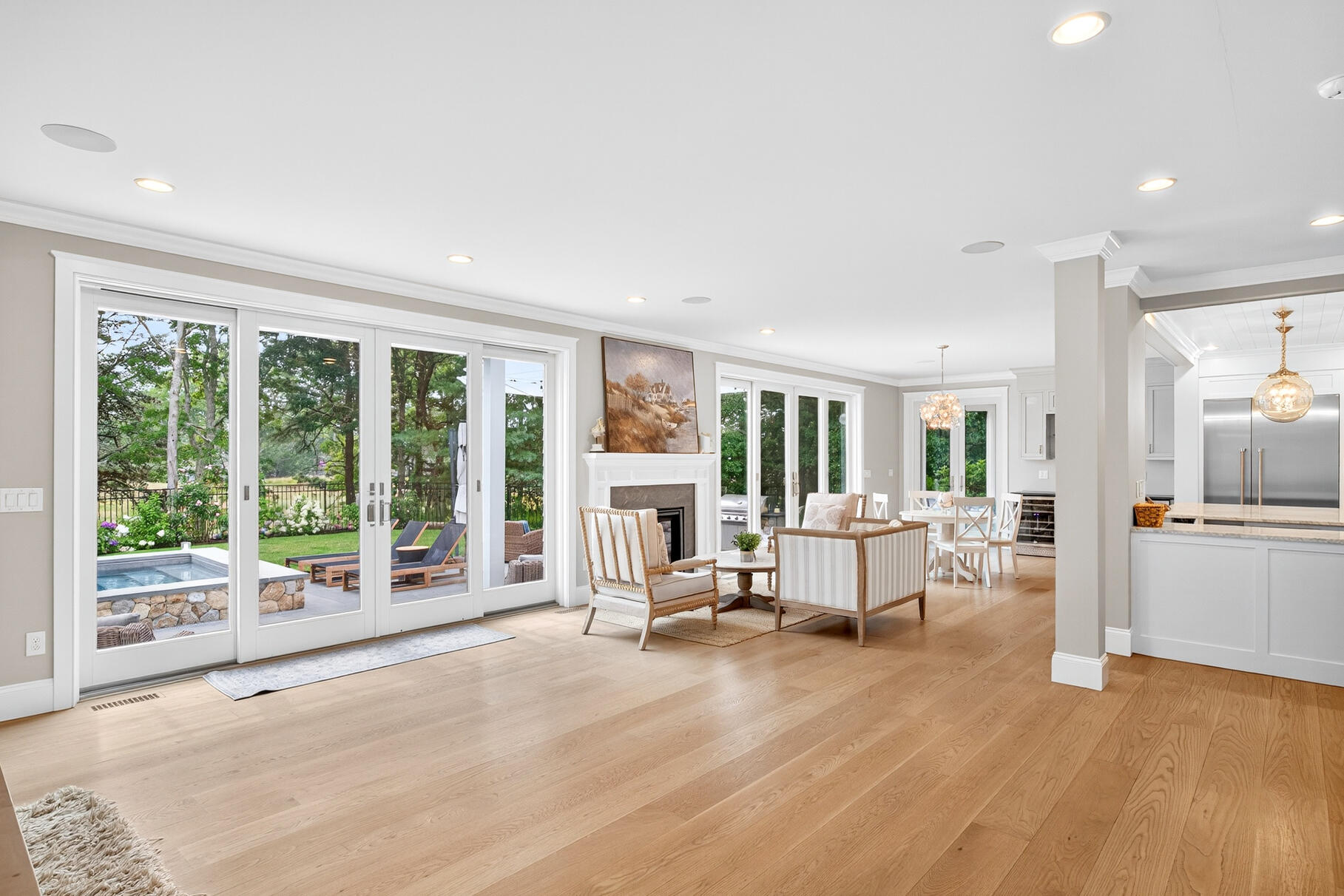 27 Prestwick Lane Mashpee MA 02649