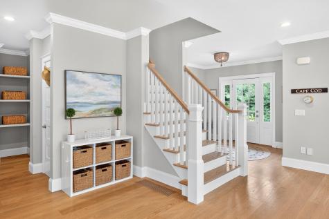 27 Prestwick Lane Mashpee MA 02649