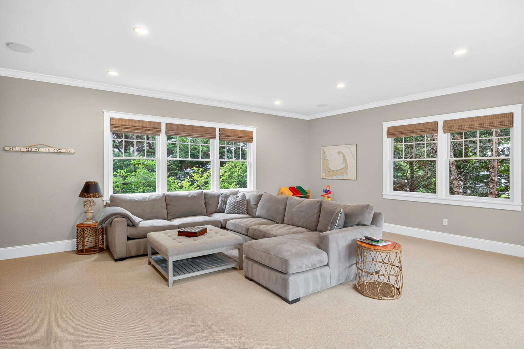 27 Prestwick Lane Mashpee MA 02649