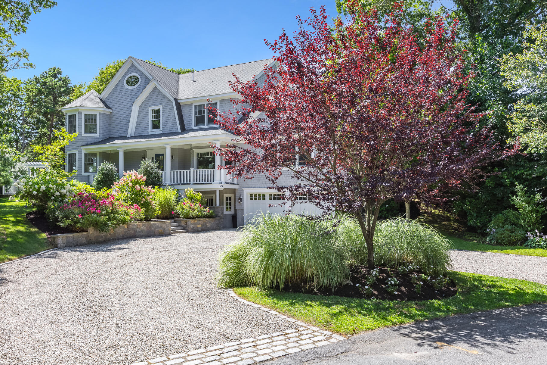 27 Prestwick Lane Mashpee MA 02649