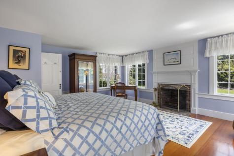 8 Skinequit Lane Harwich MA 02661
