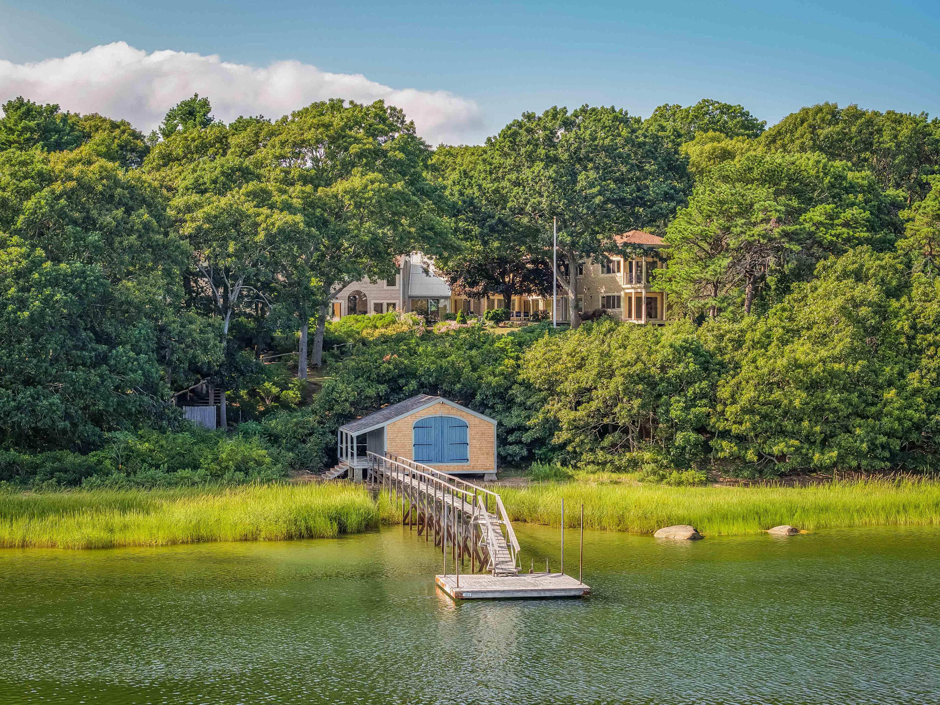 219 Scraggy Neck Road Cataumet MA 02534