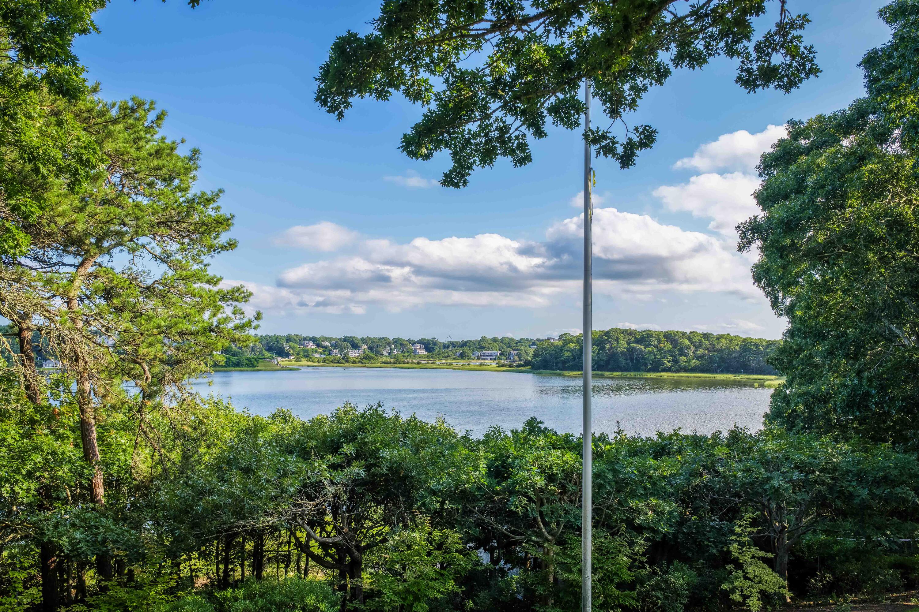 219 Scraggy Neck Road Cataumet MA 02534