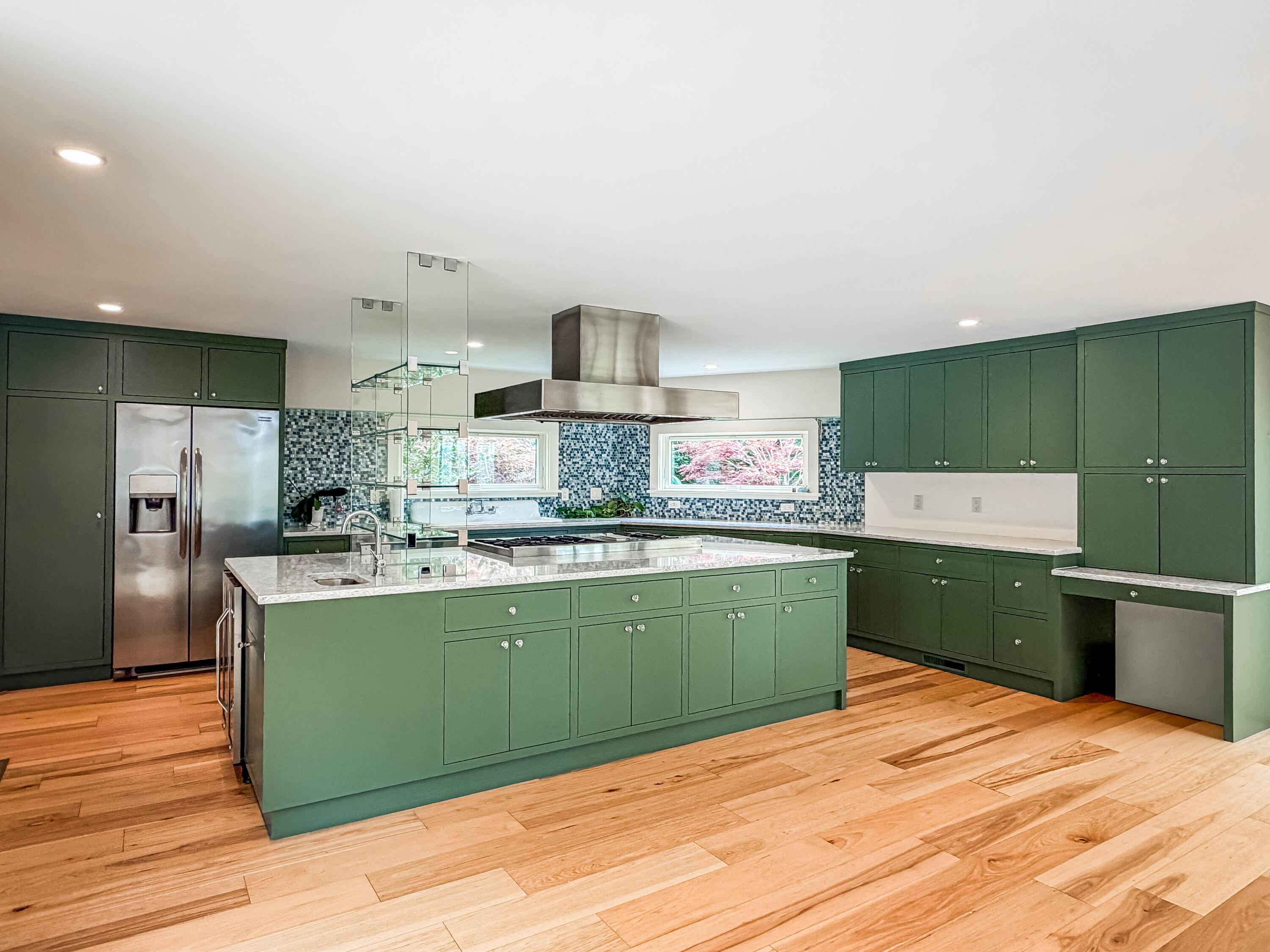 219 Scraggy Neck Road Cataumet MA 02534