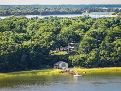 219 Scraggy Neck Road Cataumet MA 02534