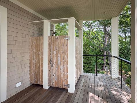 219 Scraggy Neck Road Cataumet MA 02534
