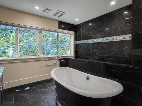 219 Scraggy Neck Road Cataumet MA 02534
