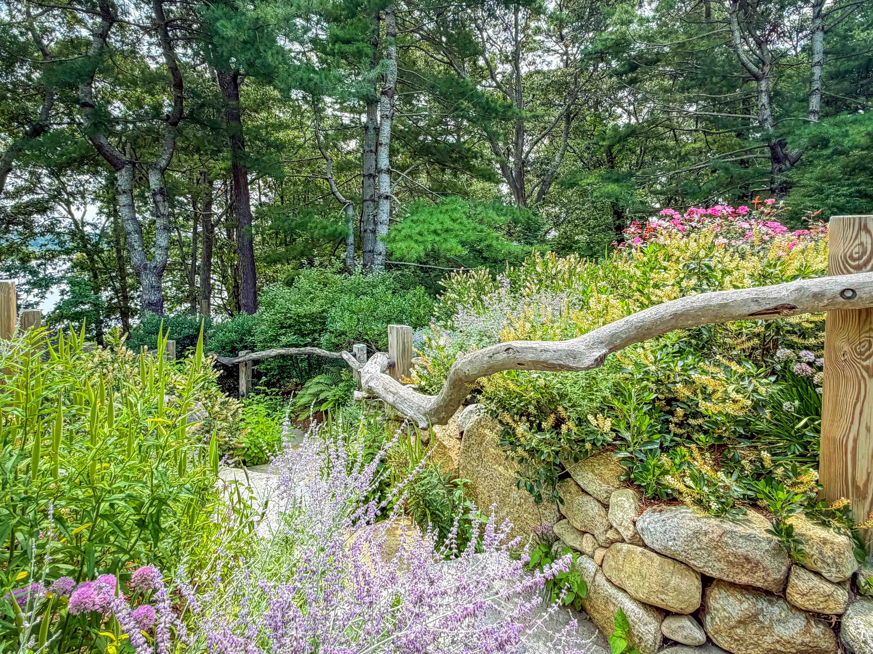 219 Scraggy Neck Road Cataumet MA 02534