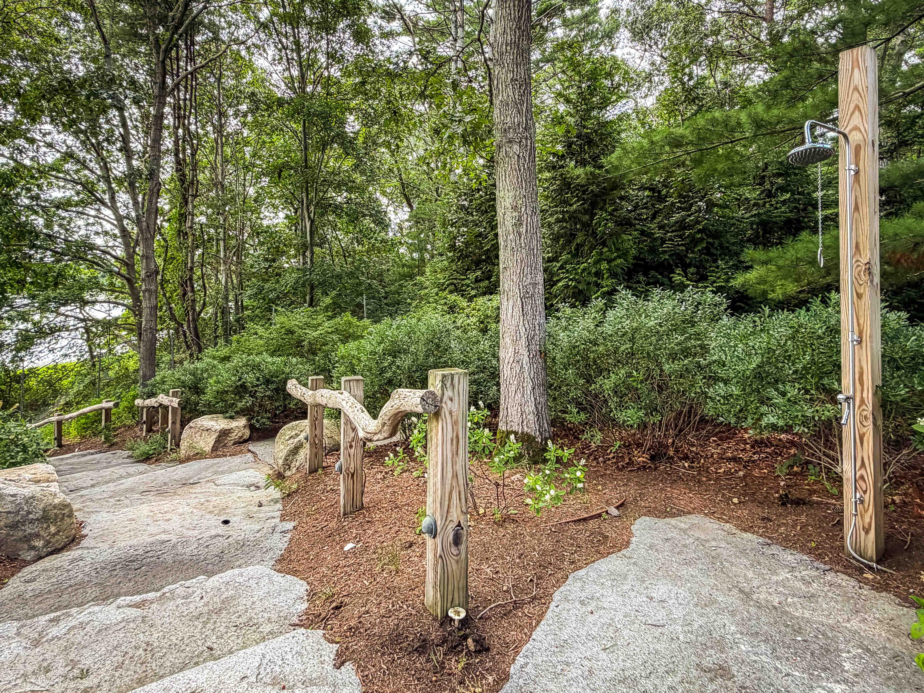 219 Scraggy Neck Road Cataumet MA 02534