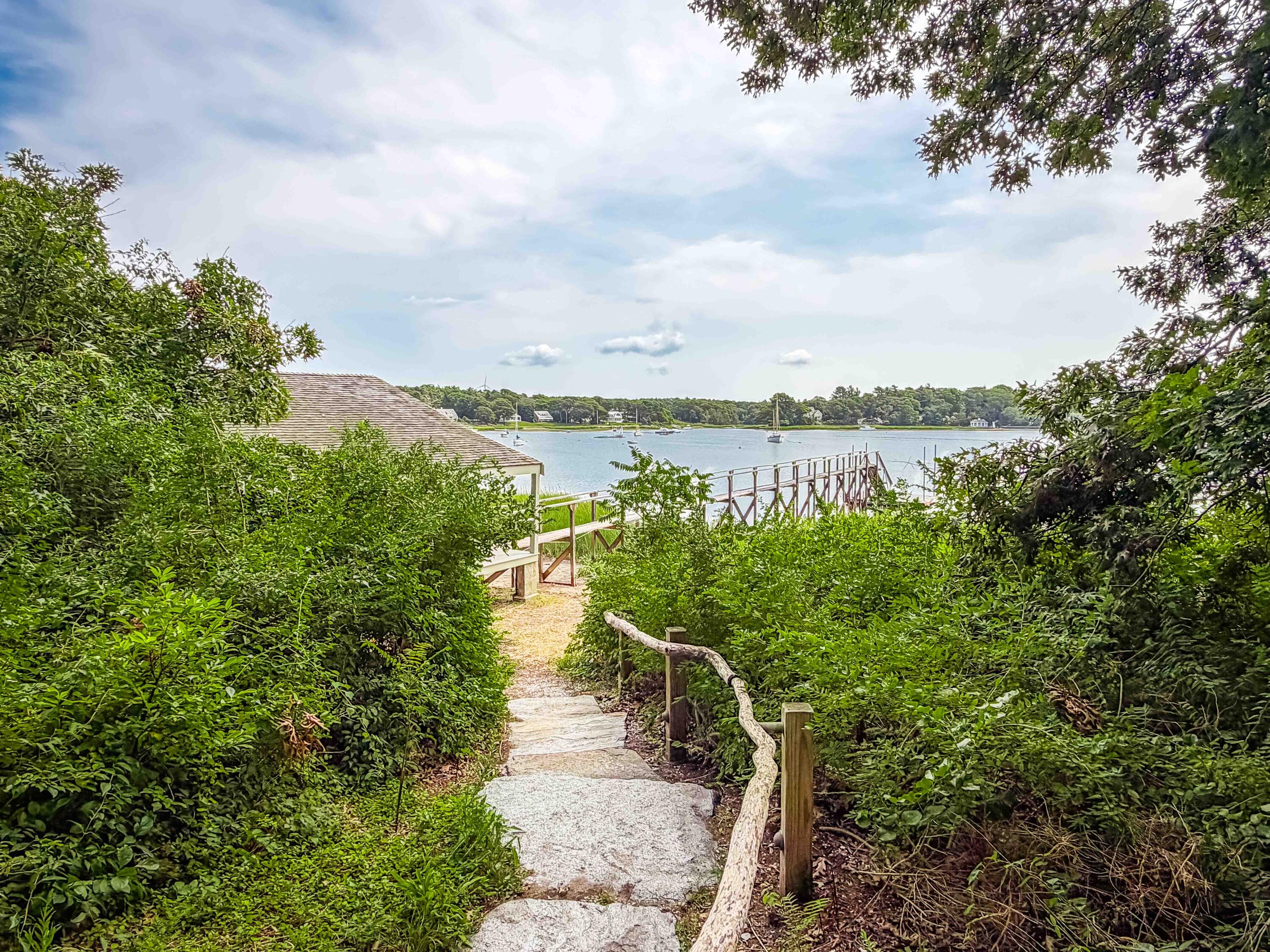 219 Scraggy Neck Road Cataumet MA 02534