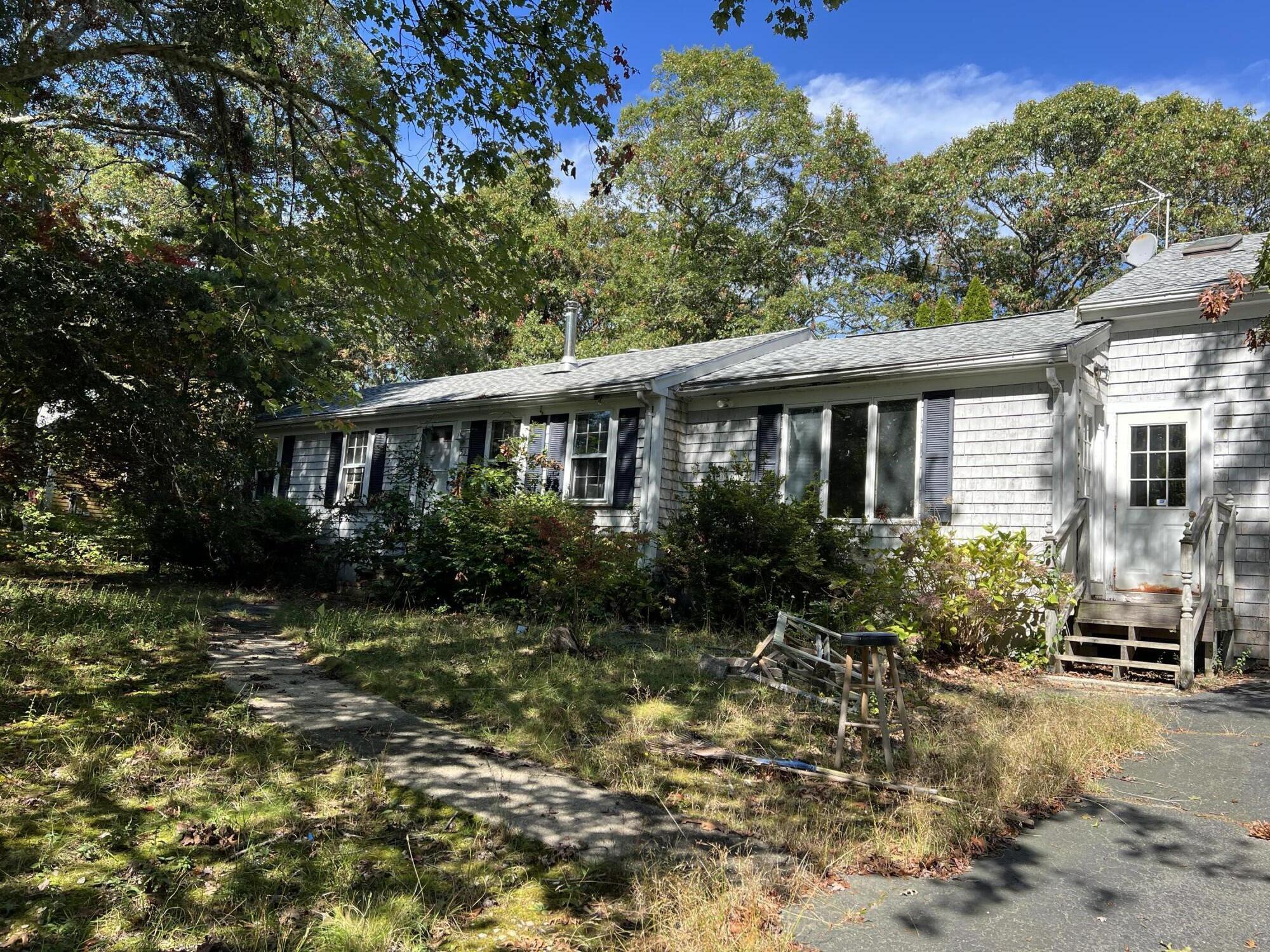53 Woodland Avenue Mashpee MA 02649