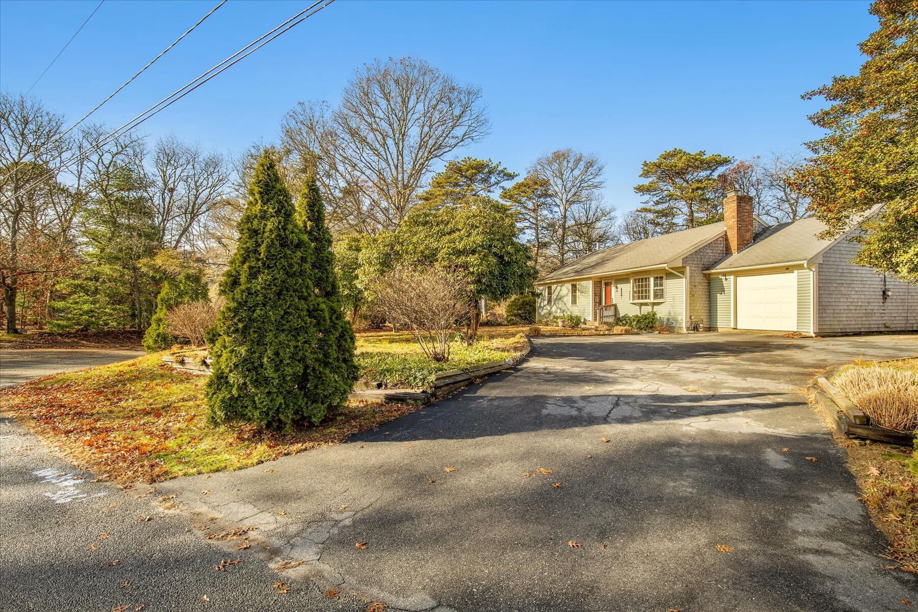 386 Bishops Terrace Barnstable MA 02601