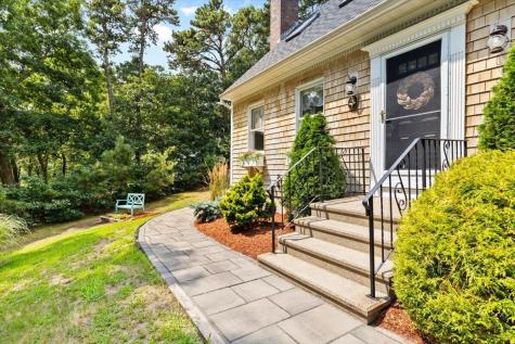 4 Selah Circle Eastham MA 02642