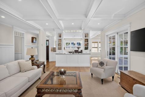 141 Hollingsworth Road Osterville MA 02655