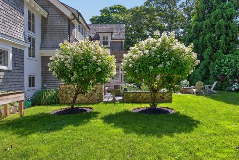 141 Hollingsworth Road Osterville MA 02655