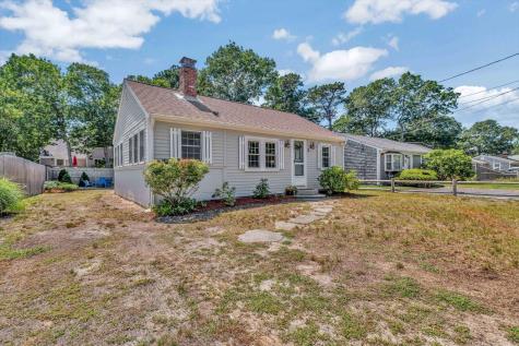 3 Danbury Street South Yarmouth MA 02664