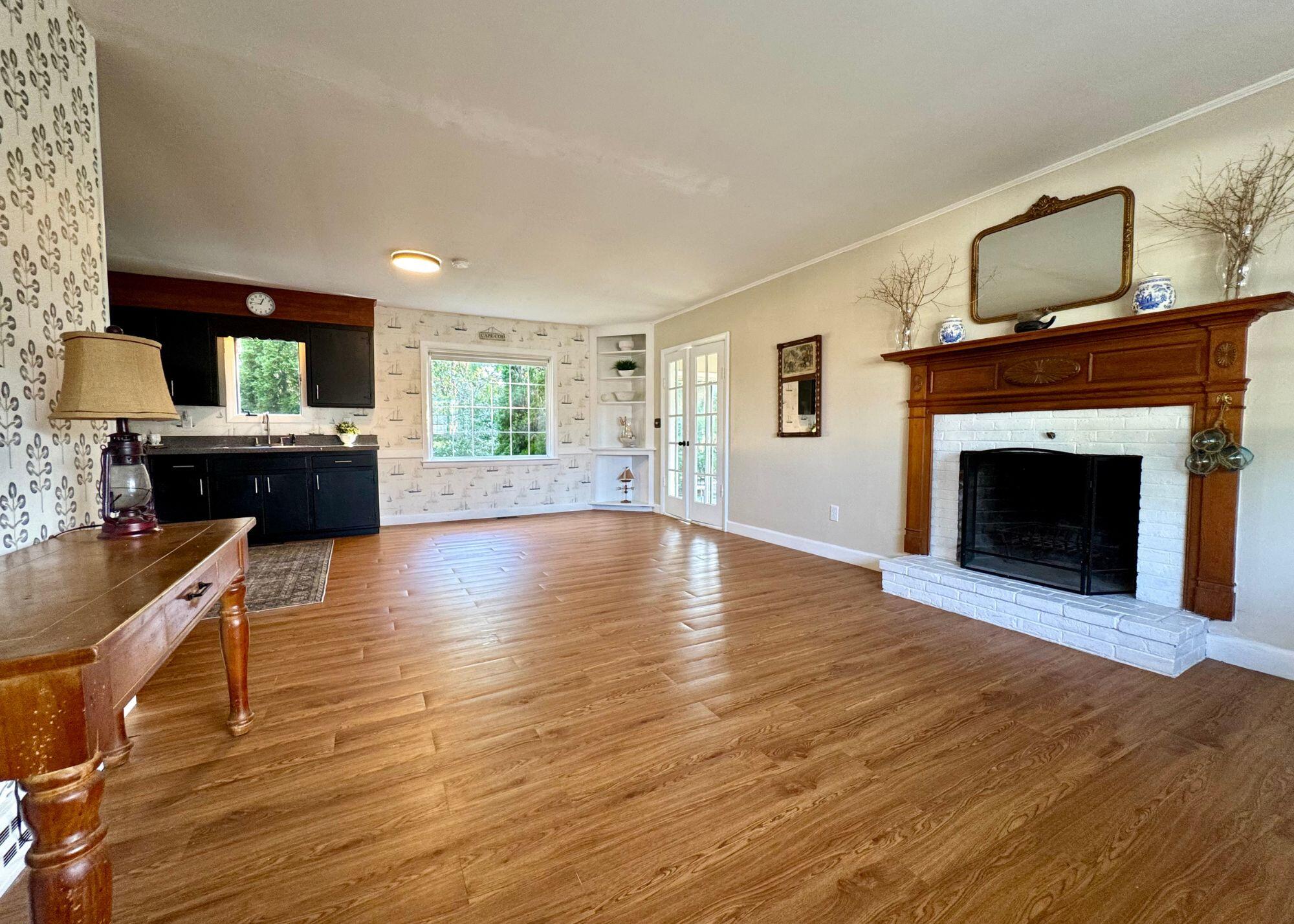 31 Ferry Street West Dennis MA 02670