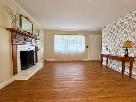 31 Ferry Street West Dennis MA 02670