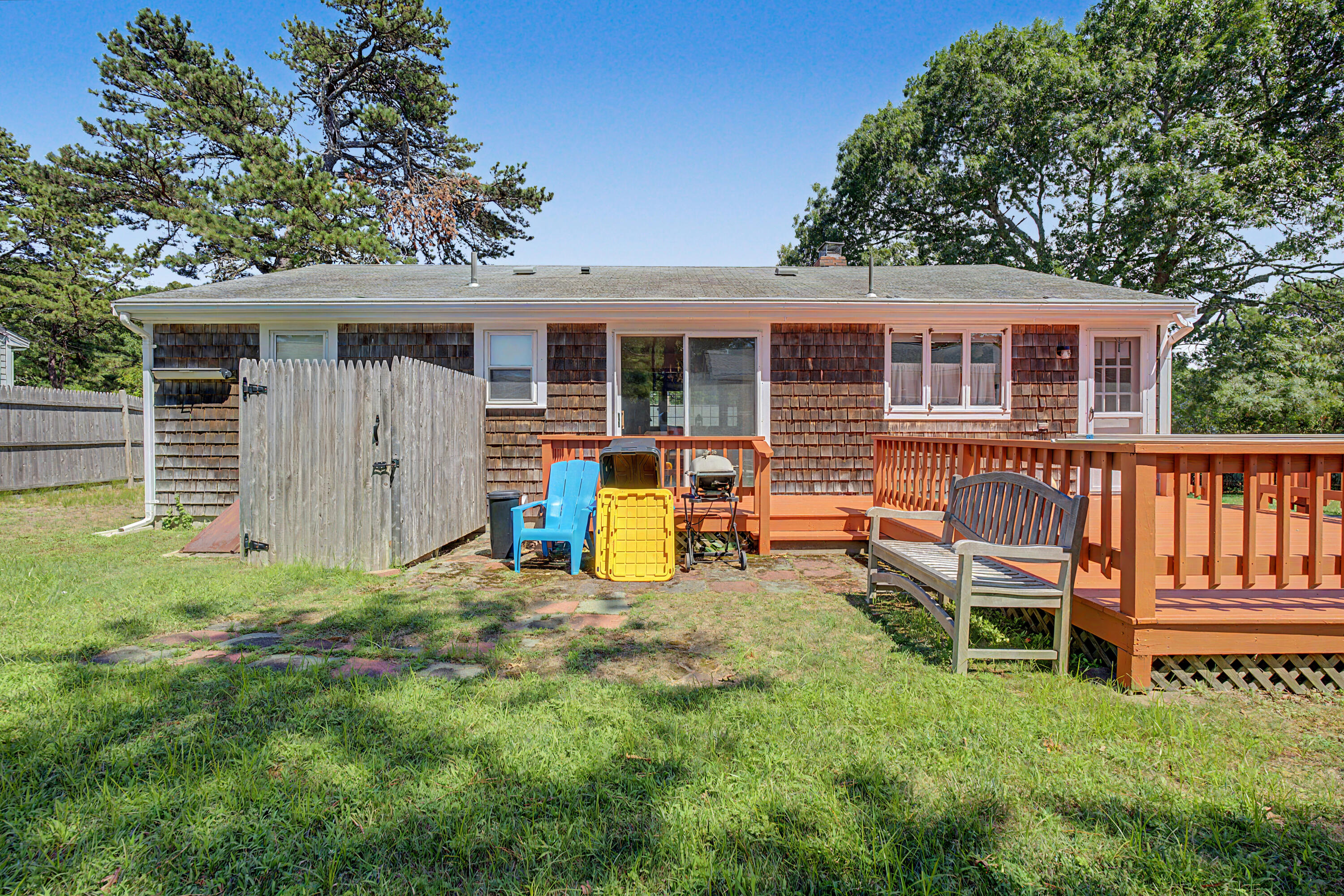 43 Dartmouth Road West Dennis MA 02670
