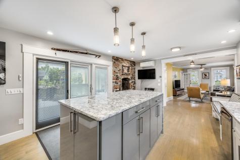 15 Center Street Provincetown MA 02657