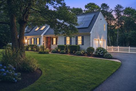 37 Autumn Court Brewster MA 02631
