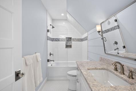 108 Seapuit River Road Osterville MA 02655