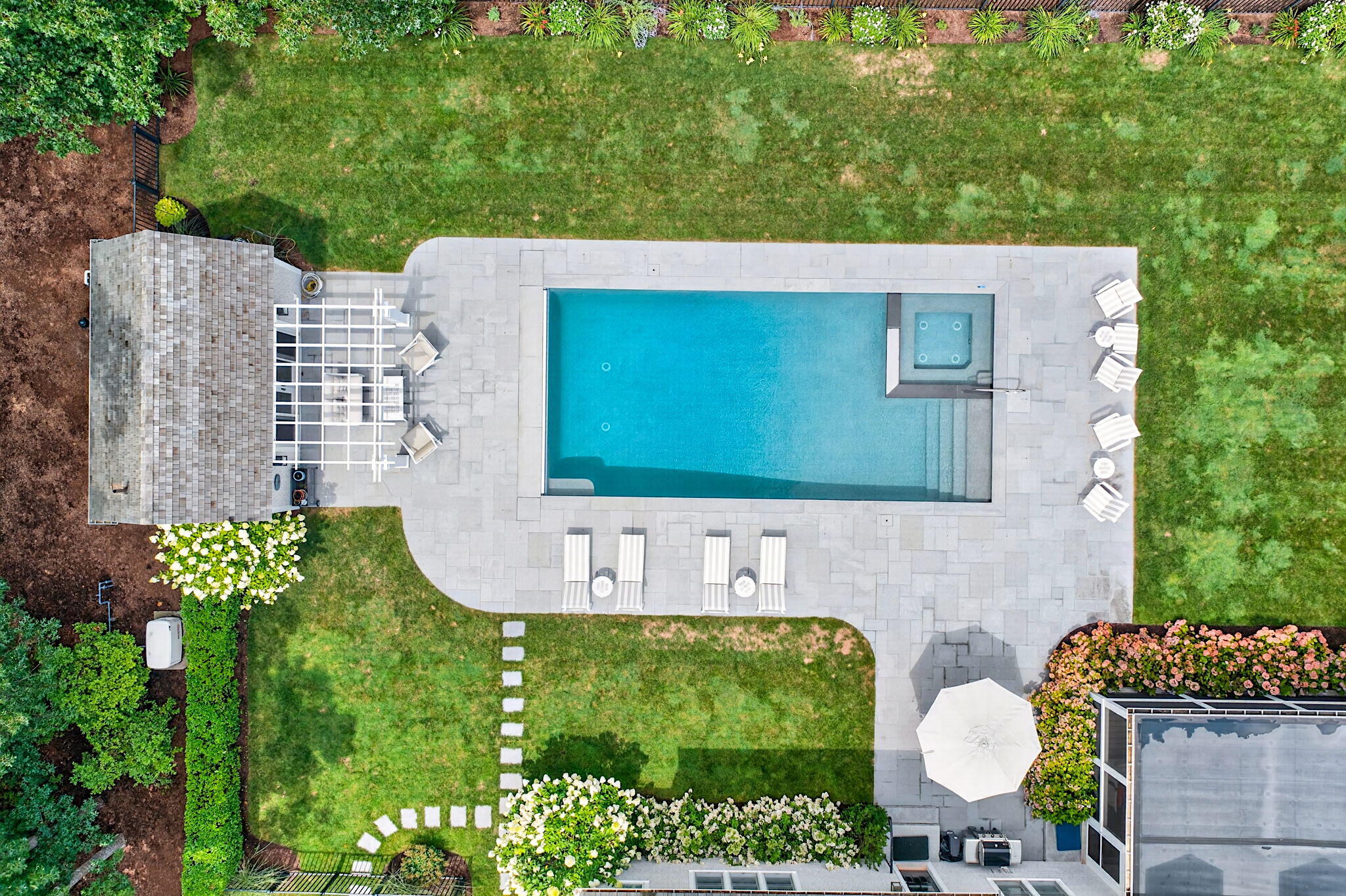 108 Seapuit River Road Osterville MA 02655