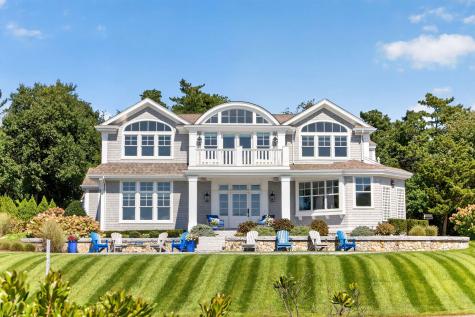 12 Pond Street Chatham MA 02633