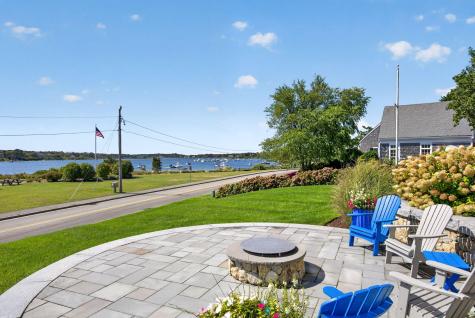 12 Pond Street Chatham MA 02633
